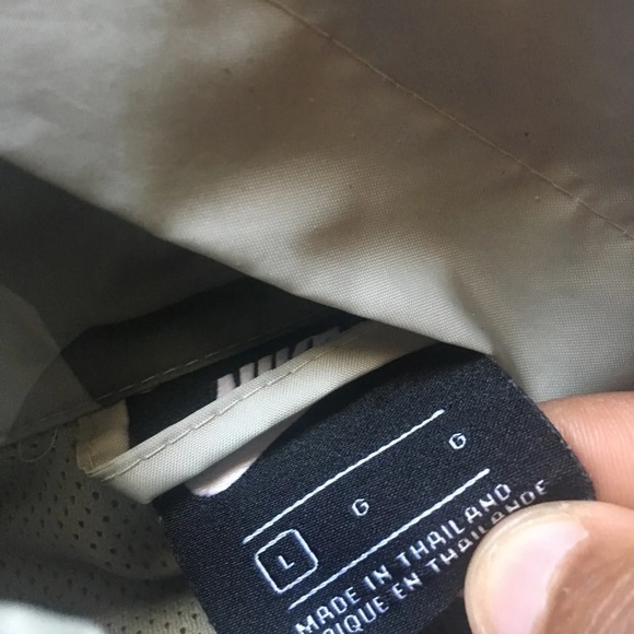 Nike Windbreaker - Picture 3 of 4